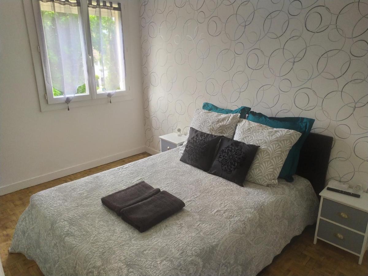 Appartement 8 Couchages 3 Chambres Sens Kültér fotó